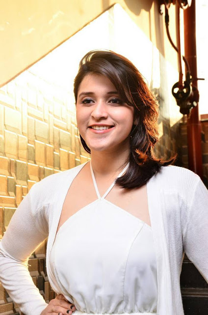 Hot Beauty Mannara Chopra Stills In White Dress 69